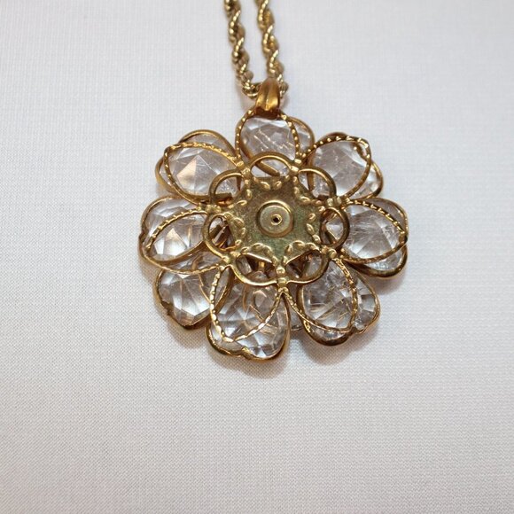 Lola Leoni Floral Crystal Pendant - Picture 5 of 9